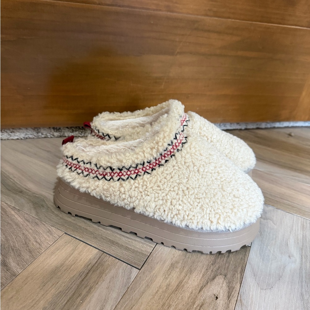 Cozy Cream Slip-On Women's Shoes